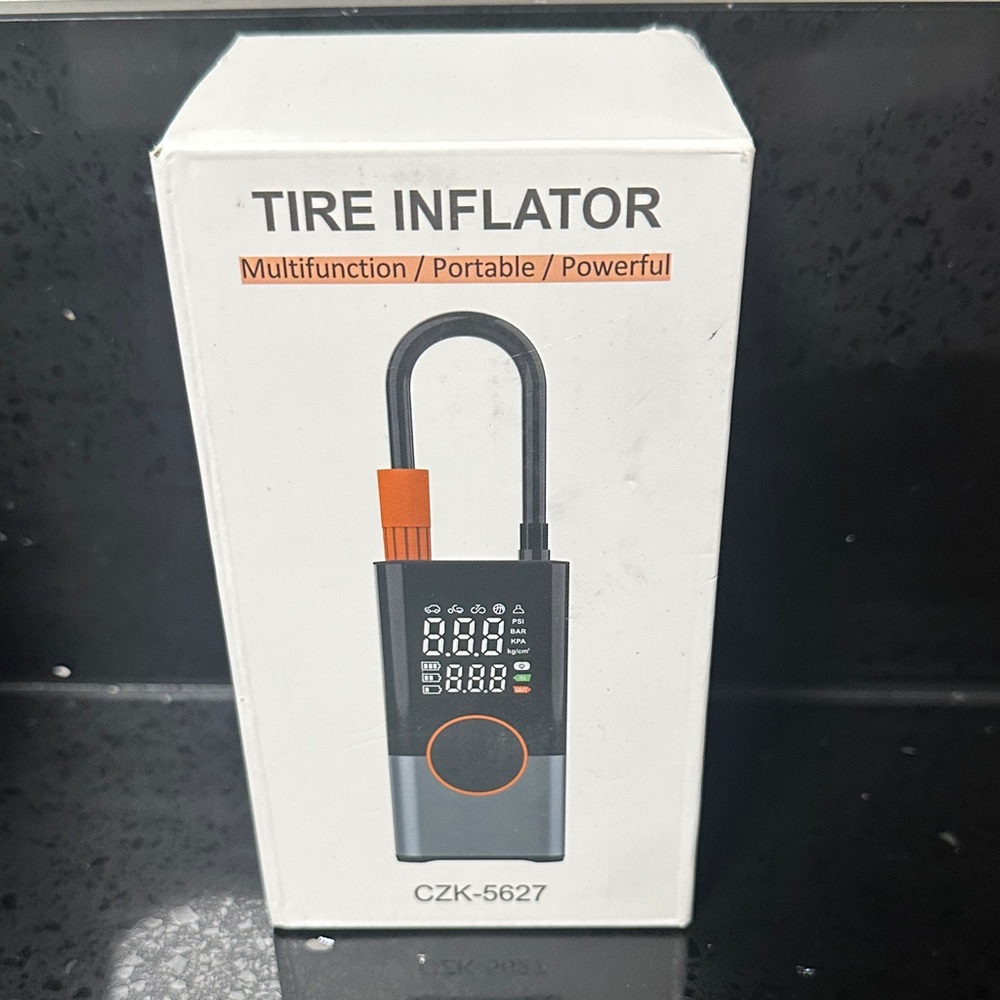 NEW IN BOX Portable Tire Inflator Air Compressor with Digital Display